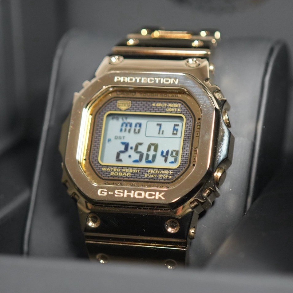 Casio G-SHOCK 35th Anniversary Digital Quartz Gold SS 49mm Square 200m Box