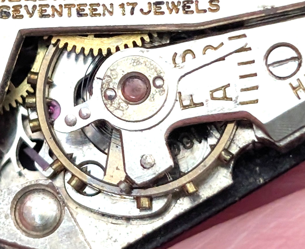 Vintage HELBROS 124 17j Black Dial Men’s 19mm Swiss Watch Movement PARTS REPAIR