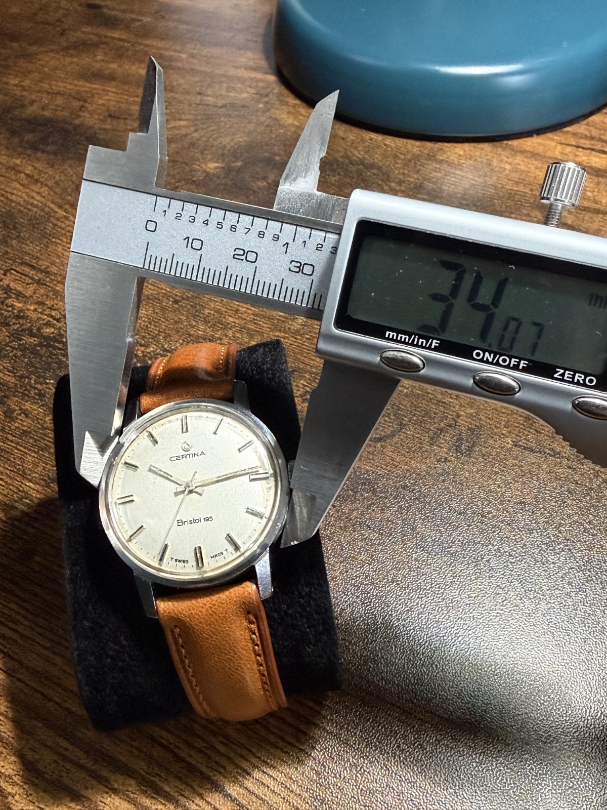 1970 Certina Bristol 195 reference #5201-195 Caliber 25-66 34mm watch