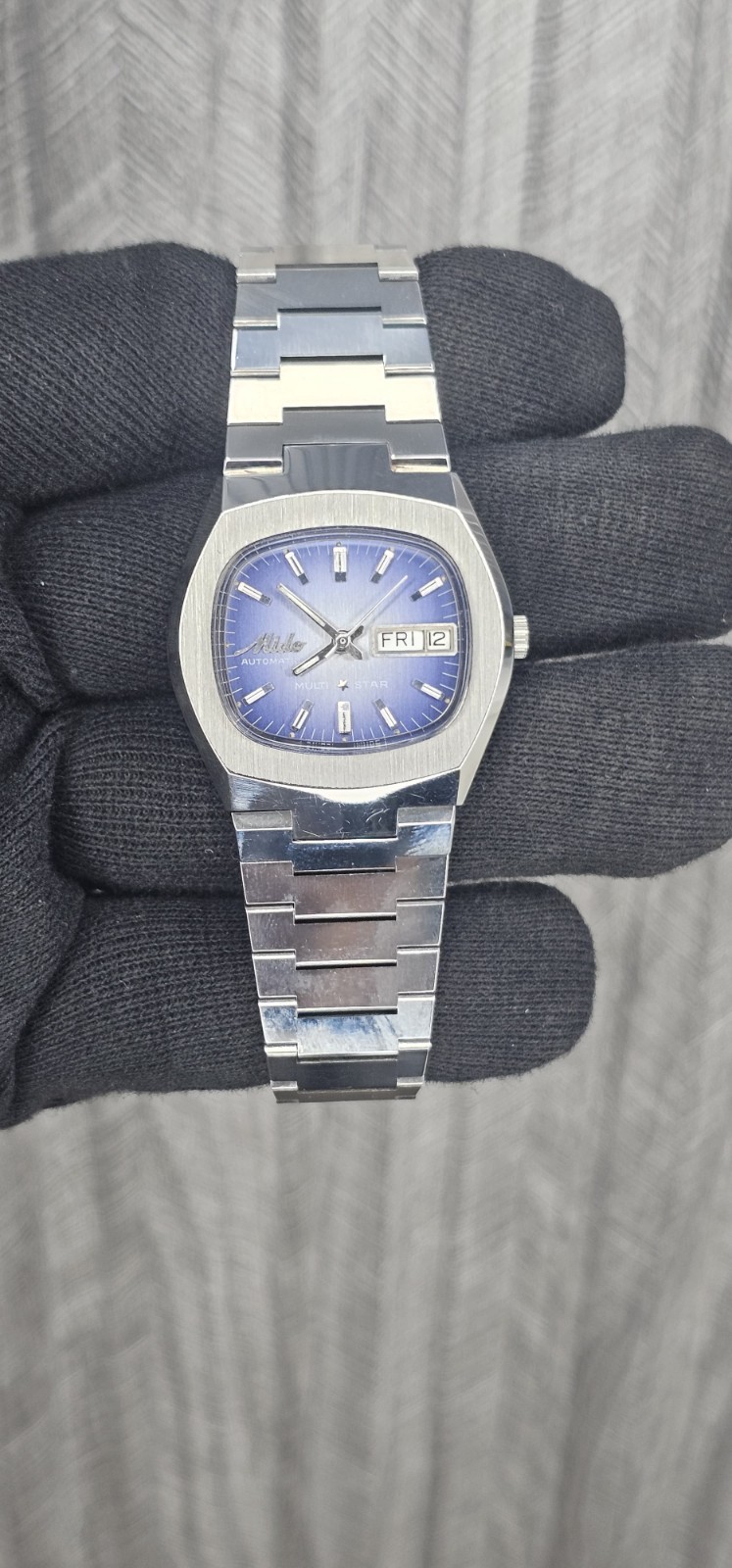 Mido Multistar NOS Automatic 25 Jewels Beauty Blue Dial Men’s Wristwatch Swiss.