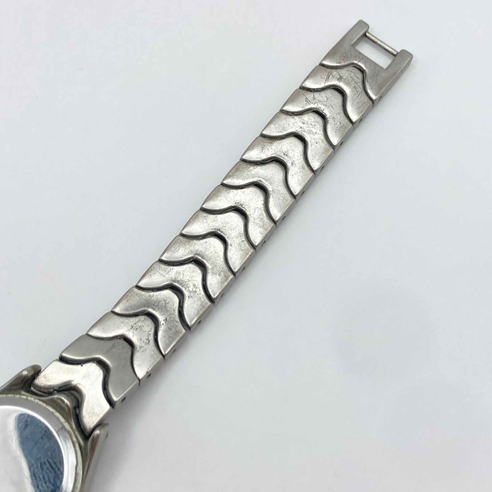 Cote d’Azure Women’s Watch 23mm Matte Silver Tone White Dial New Battery 7″