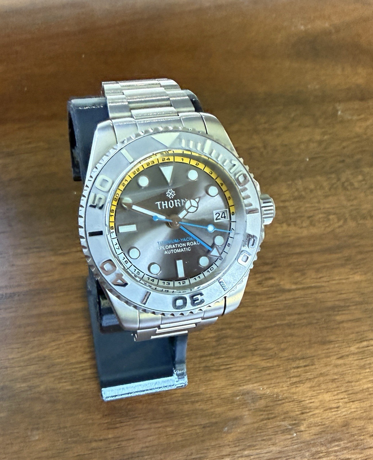 Thorn Titanium Yacht Exploration Road Automatic GMT Dive Watch 40mm YM Homage