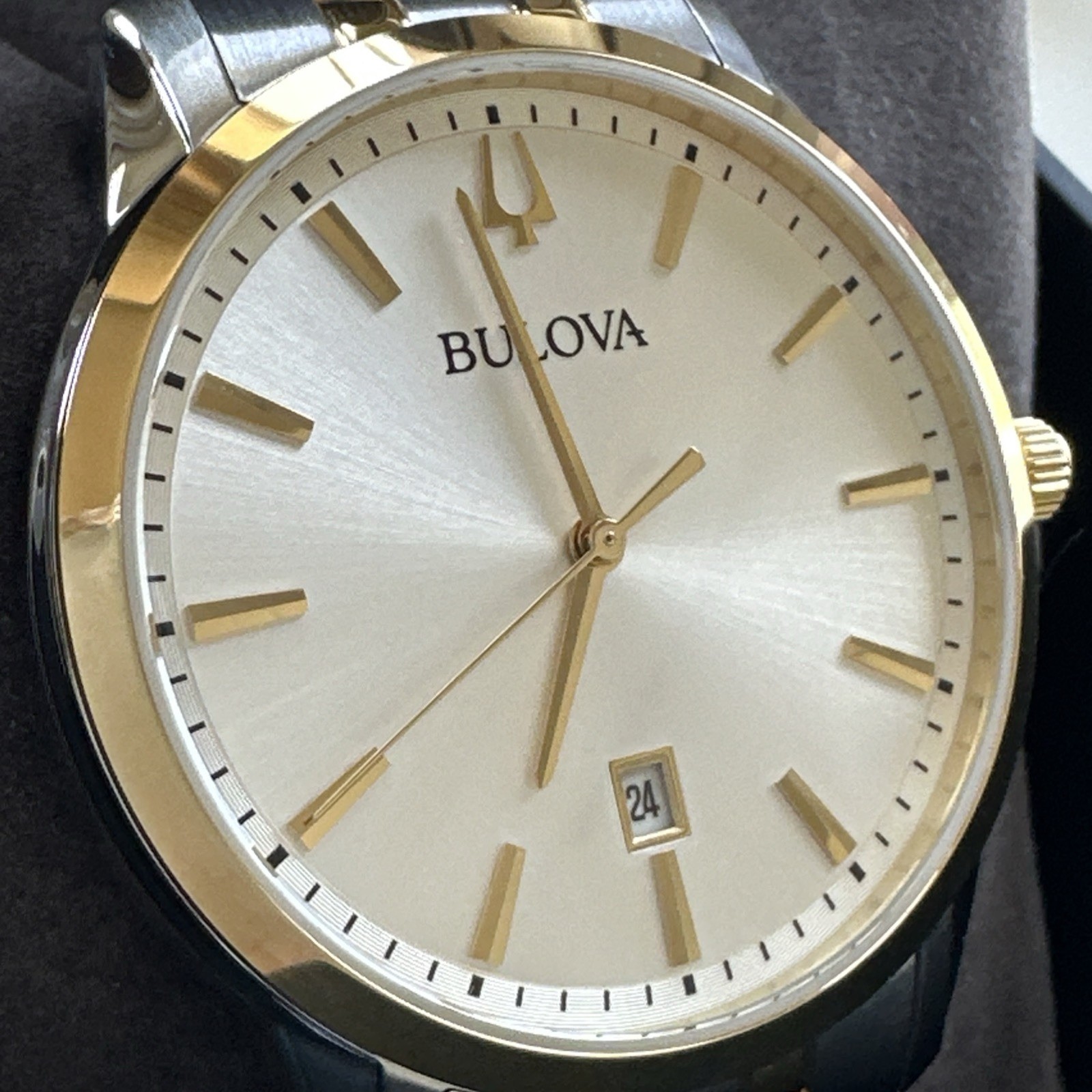 Bulova Sutton Mens Two Tone Stainless Silver Dial Quartz Watch 98B385