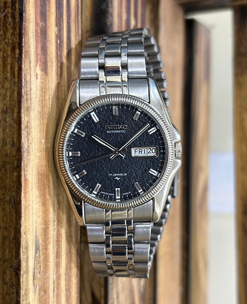 Seiko 5 Automatic Textured Black 🖤 Dial Mens Watch Japan Made 6309