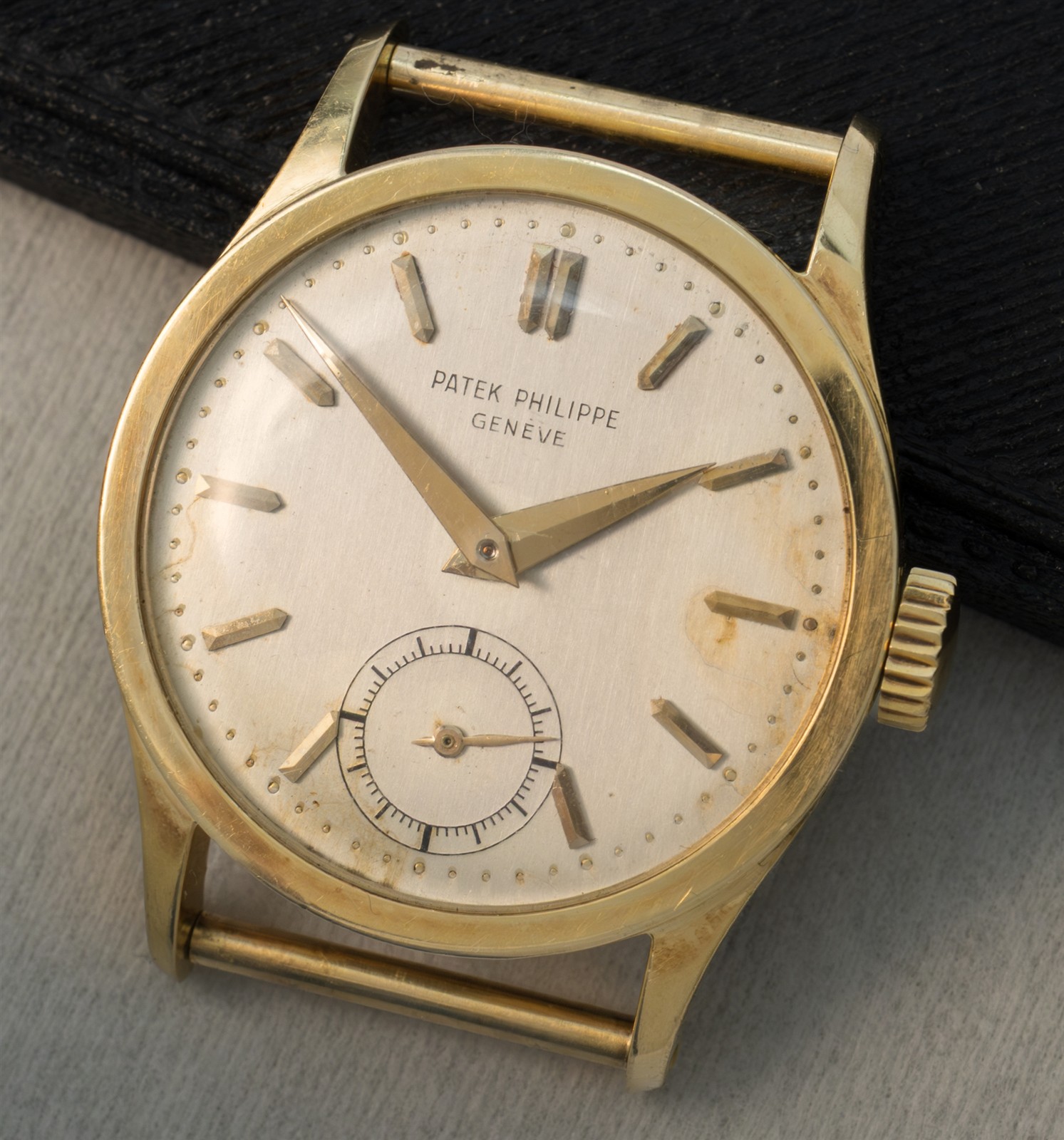 Patek Philippe Ref. 96 Calatrava 1950s Vintage 18K Gold Watch 12-400 Movement