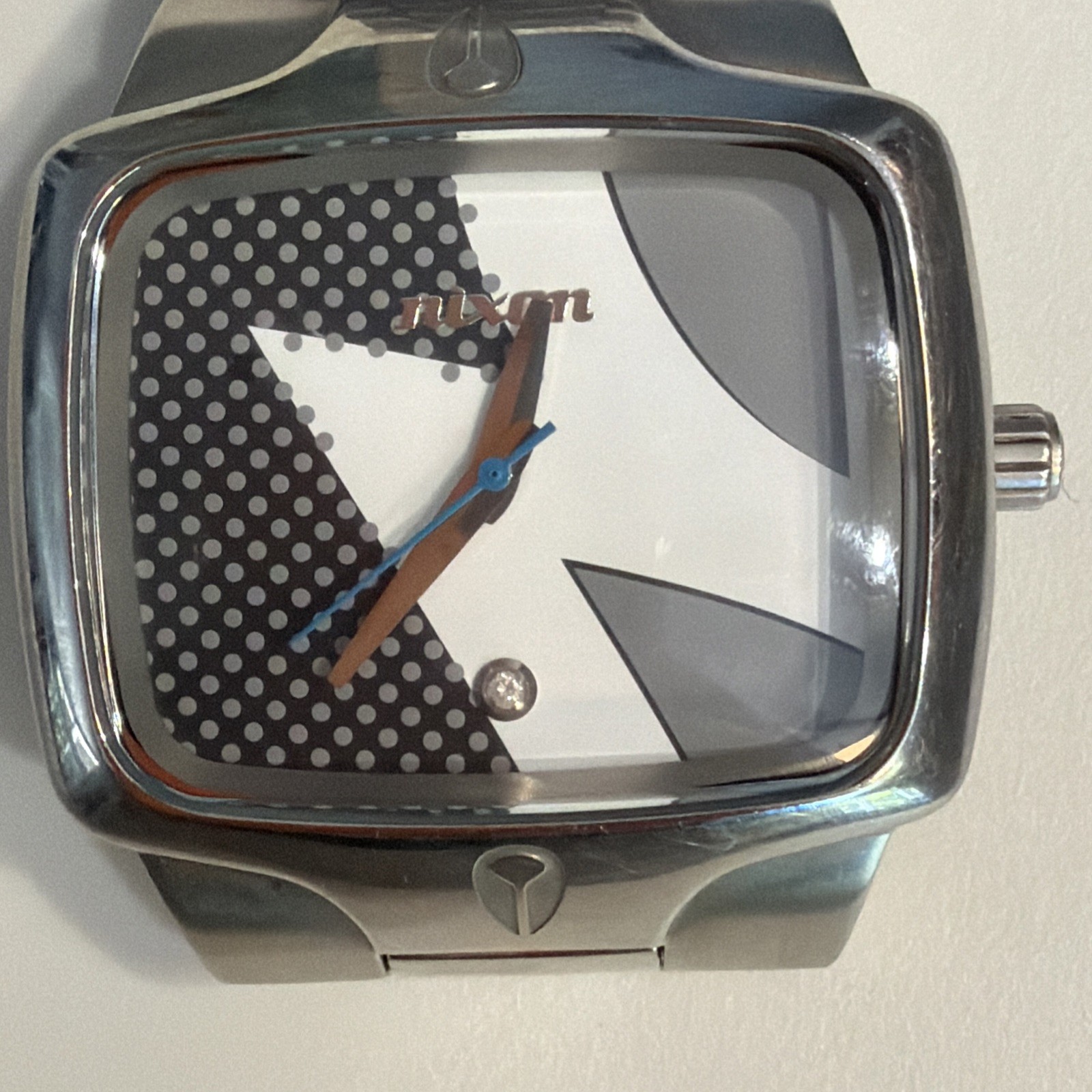 Nixon PLAYER Limited SILVER Rare Yes It’s Real Wristwatch Working