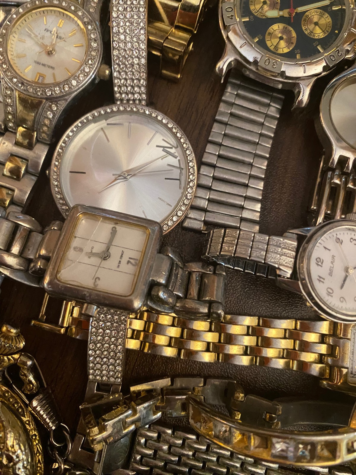 Huge Lot 85+ Vintage to Now Used Watches some Run Gold Silver Tone BRANDS+++
