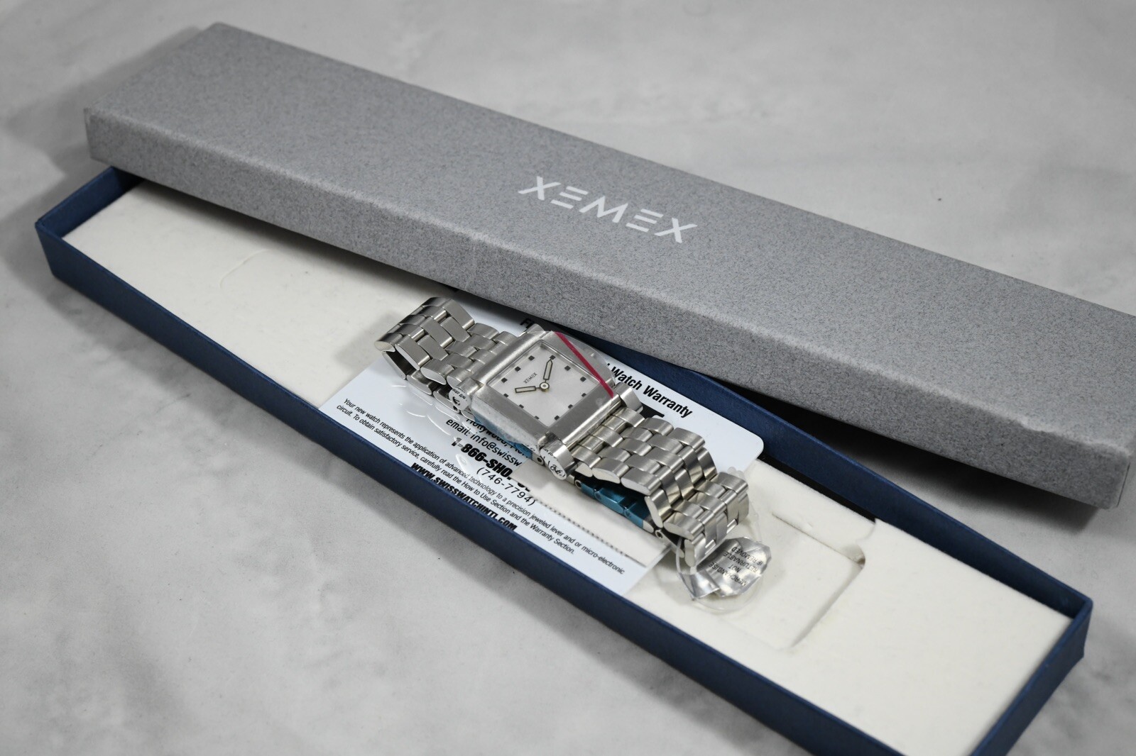 NOS Xemex Avenue Swiss Mens Stainless Steel Watch Bracelet Vintage Box Stickers