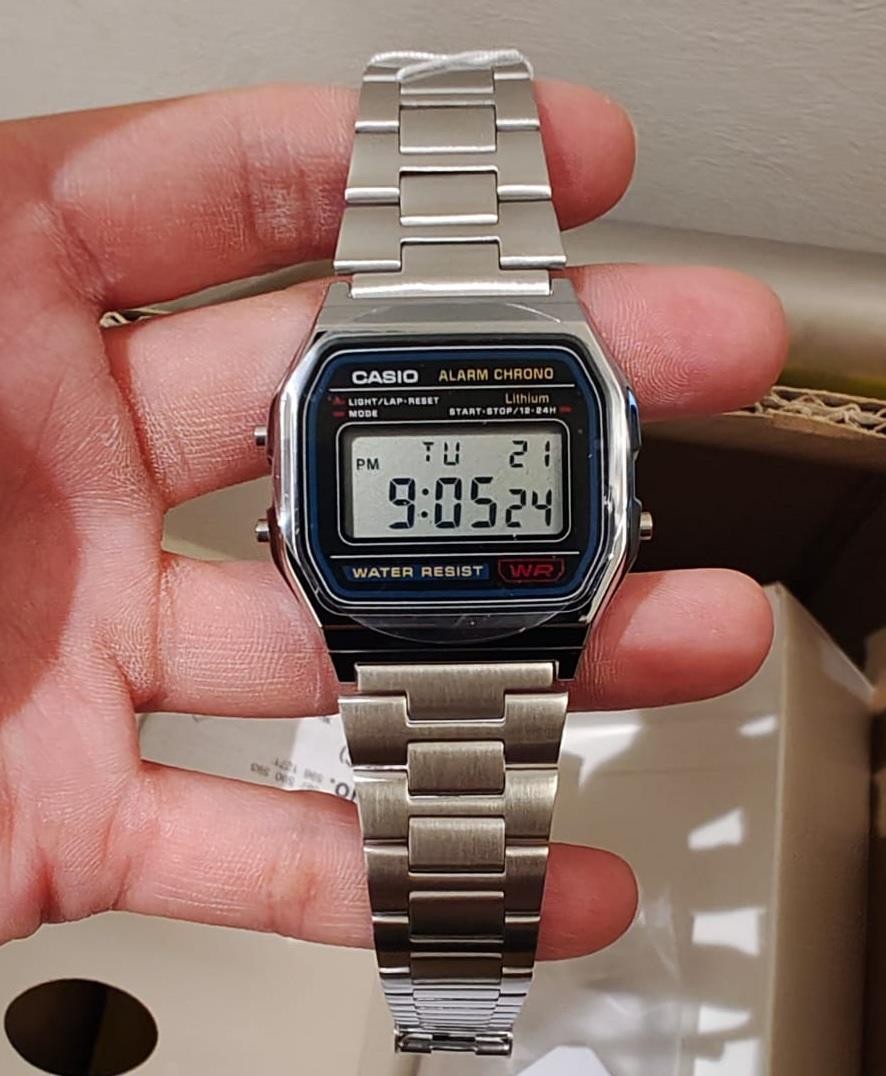 Casio A158WA-1D Vintage Series Digital Stainless Steel Quartz Unisex Retro Watch