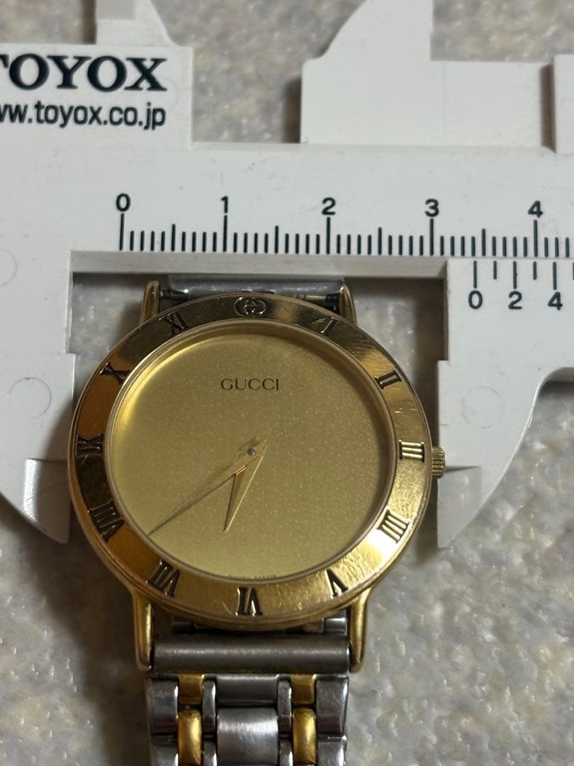 GUCCI 3000.2.M Mens Quartz Watch