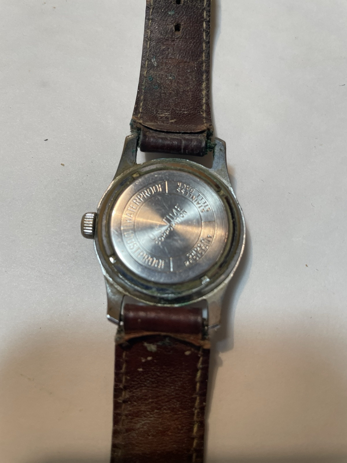 Vintage Timex US TIME Corp., Watch with leather band. Parts Or restoration