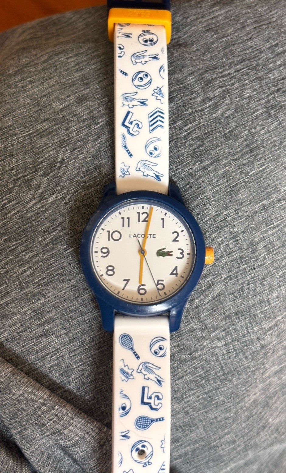 Lacoste Unisex Kids waterproof watch Alligator Children Youth