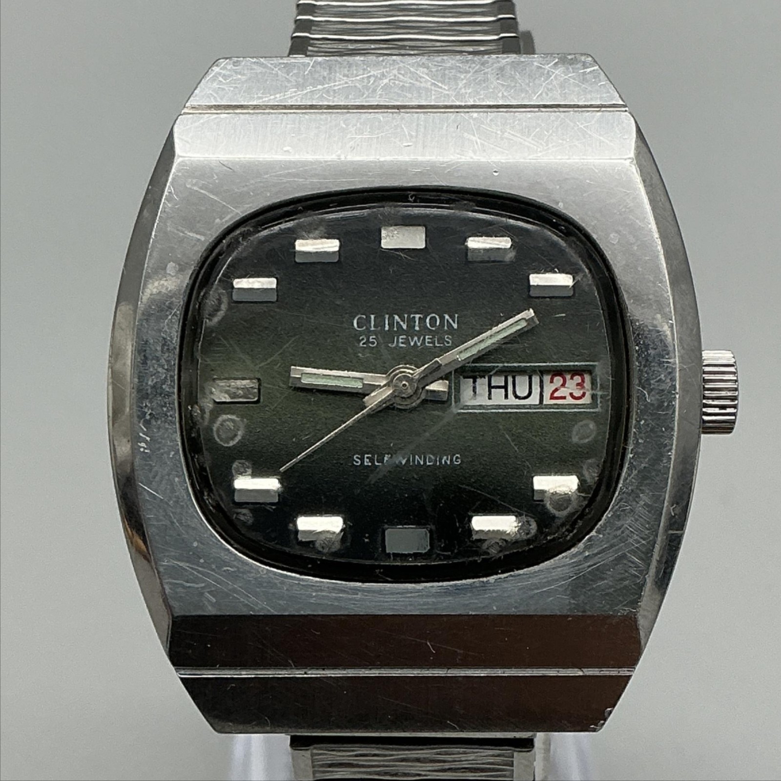 Vintage Clinton Mens Watch 36mm Green Dial Stainless Bracelet Day Date Automatic