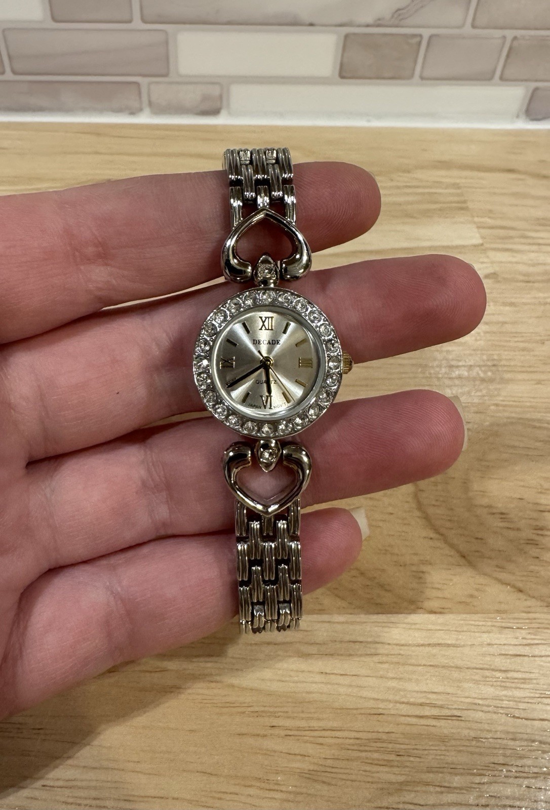 Vintage 7.5” Decade Double Heart Quartz Watch With Rhinestones – 10MM Band