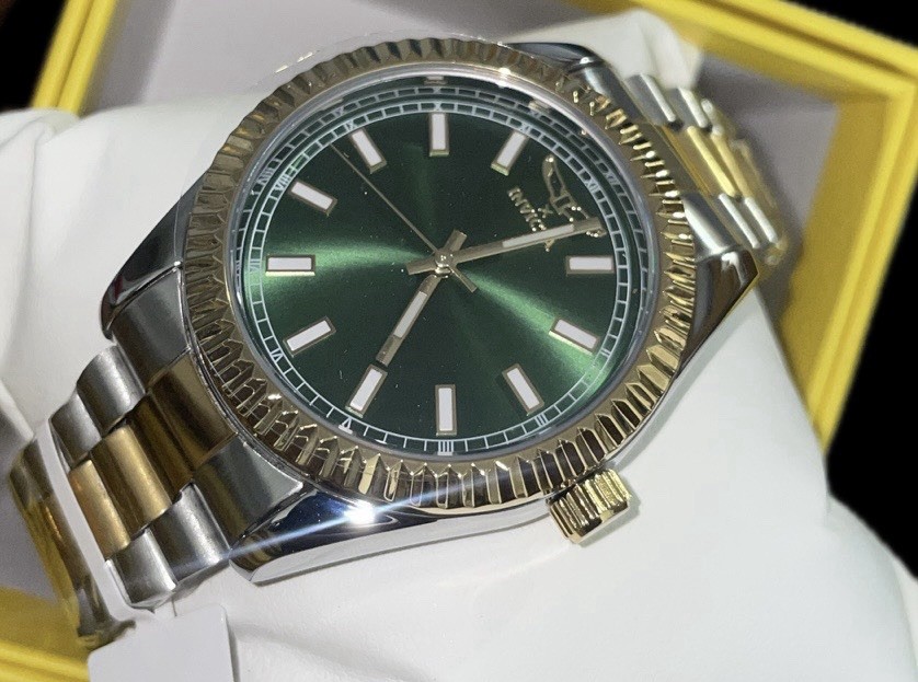 Invicta Men’s Watch Specialty I by Invicta Green Dial Two Tone Bracelet 69012