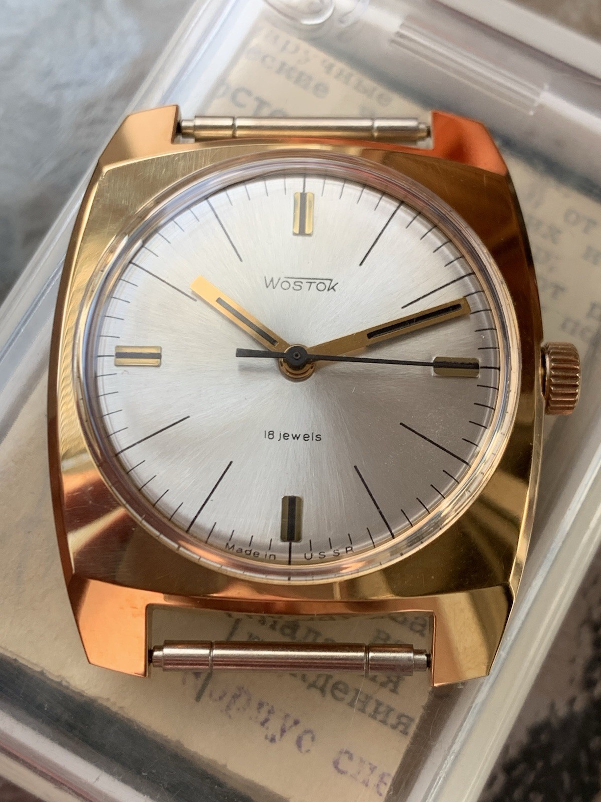 Vintage mechanical watch Wostok 18 jewels USSR Soviet men’s wristwatch