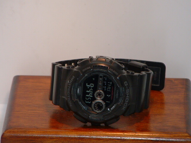Pre-Owned Men’s Black Casio G-Shock GD-100 Digital Watch
