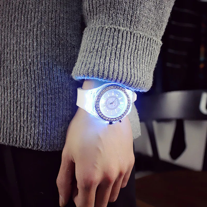 Kids Adult LED Light Flash Luminous Fashion Rhinestone Silicone Wrist Watch
