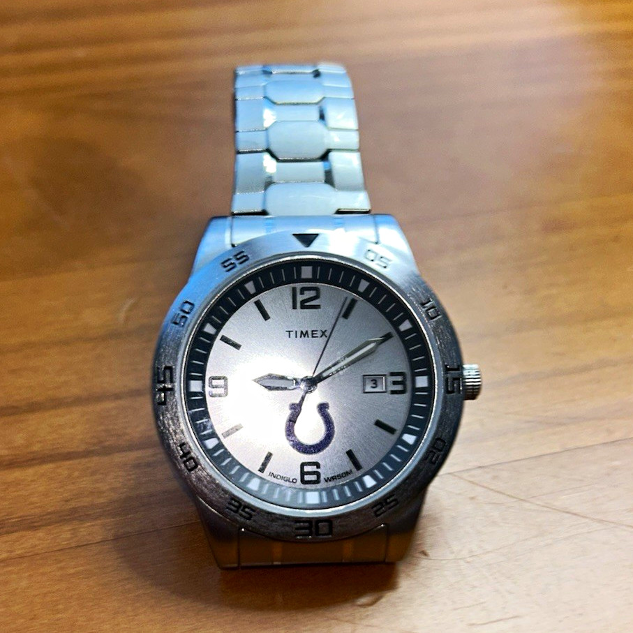 Timex NFL Indianapolis Colts 42mm Quartz Silver Watch Date INDIGLO 50m