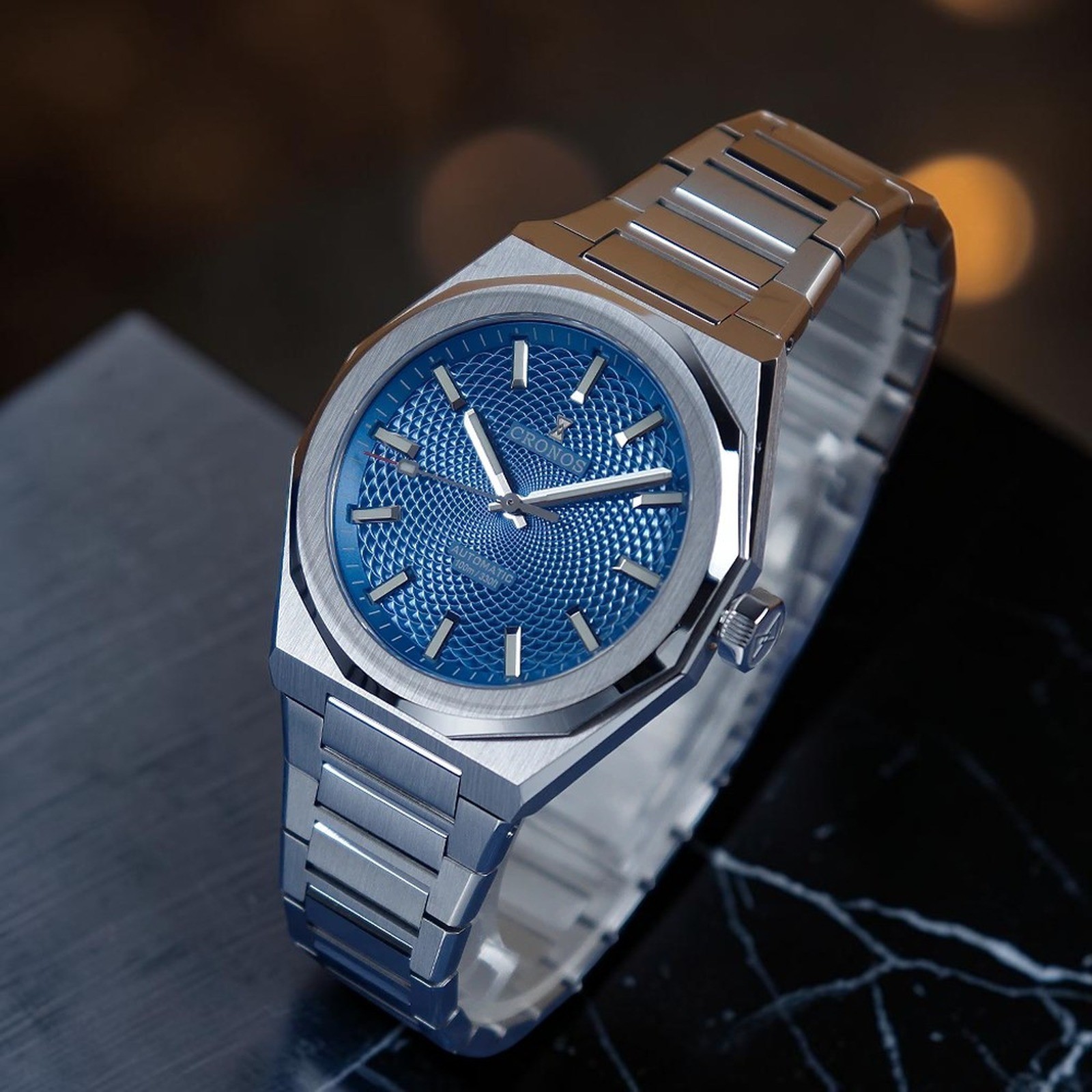 Cronos L6028 Integrated Sport Automatic — 39mm, Tapisserie Dial, Sapphire