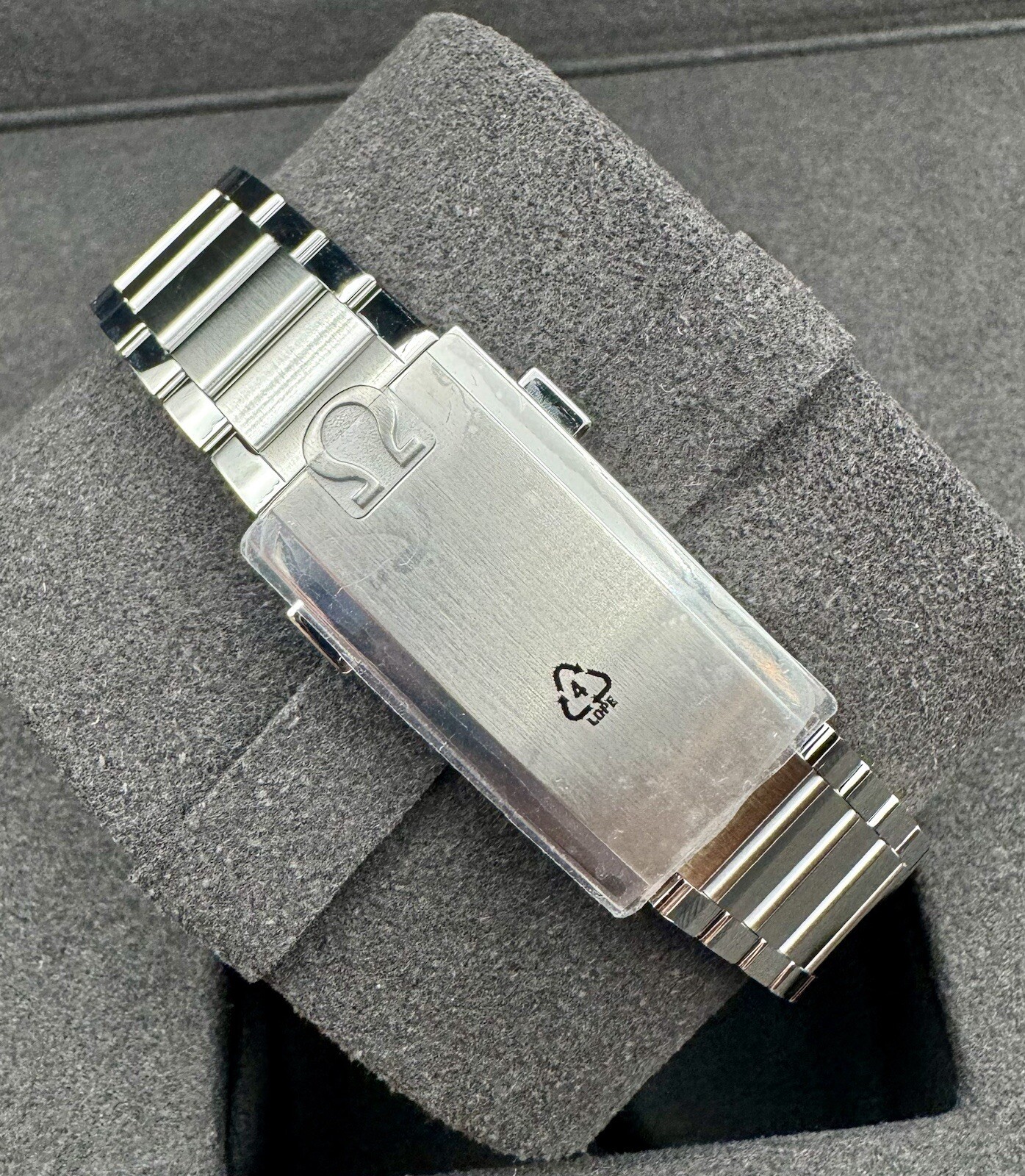 2024 OMEGA Speedmaster First in Space 310.30.40.50.06.001 Bracelet Watch