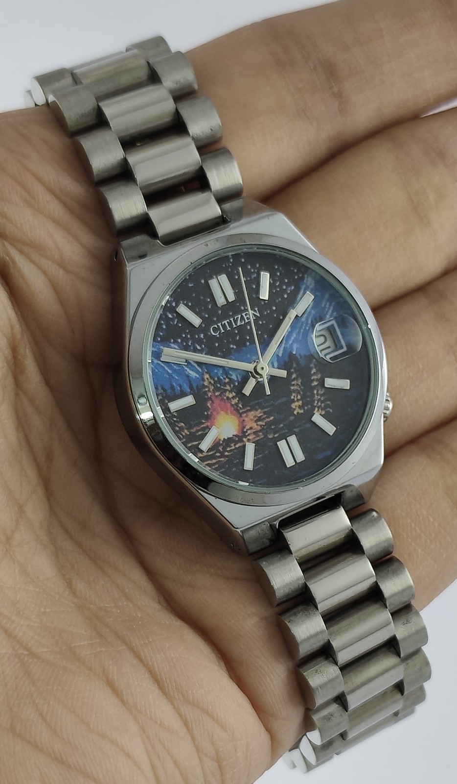 Citizen Quartz Black Dial ‘Date’ Great Working Women Wristwatch Steel Band