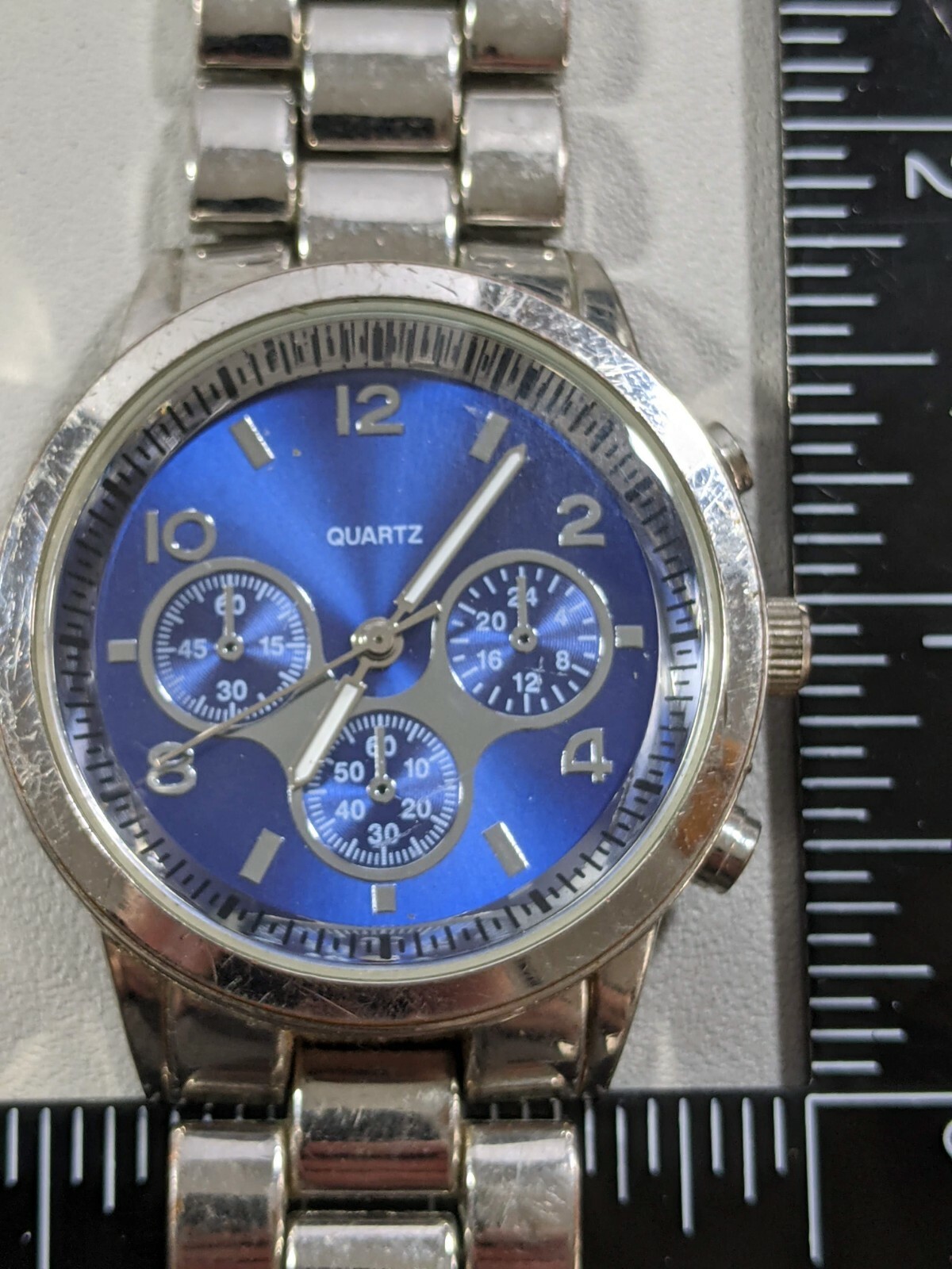 Blue Dial Silver Tone Round Case 38 mm Block Style Band Watch 8 Inch