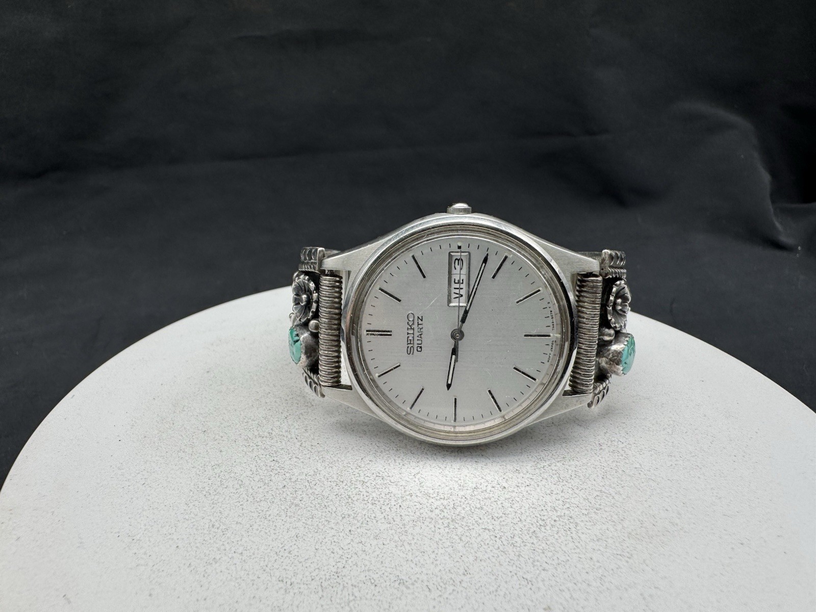 Vintage Seiko Men’s 7N43-8A39 Watch w/Native American Sterling Silver Band
