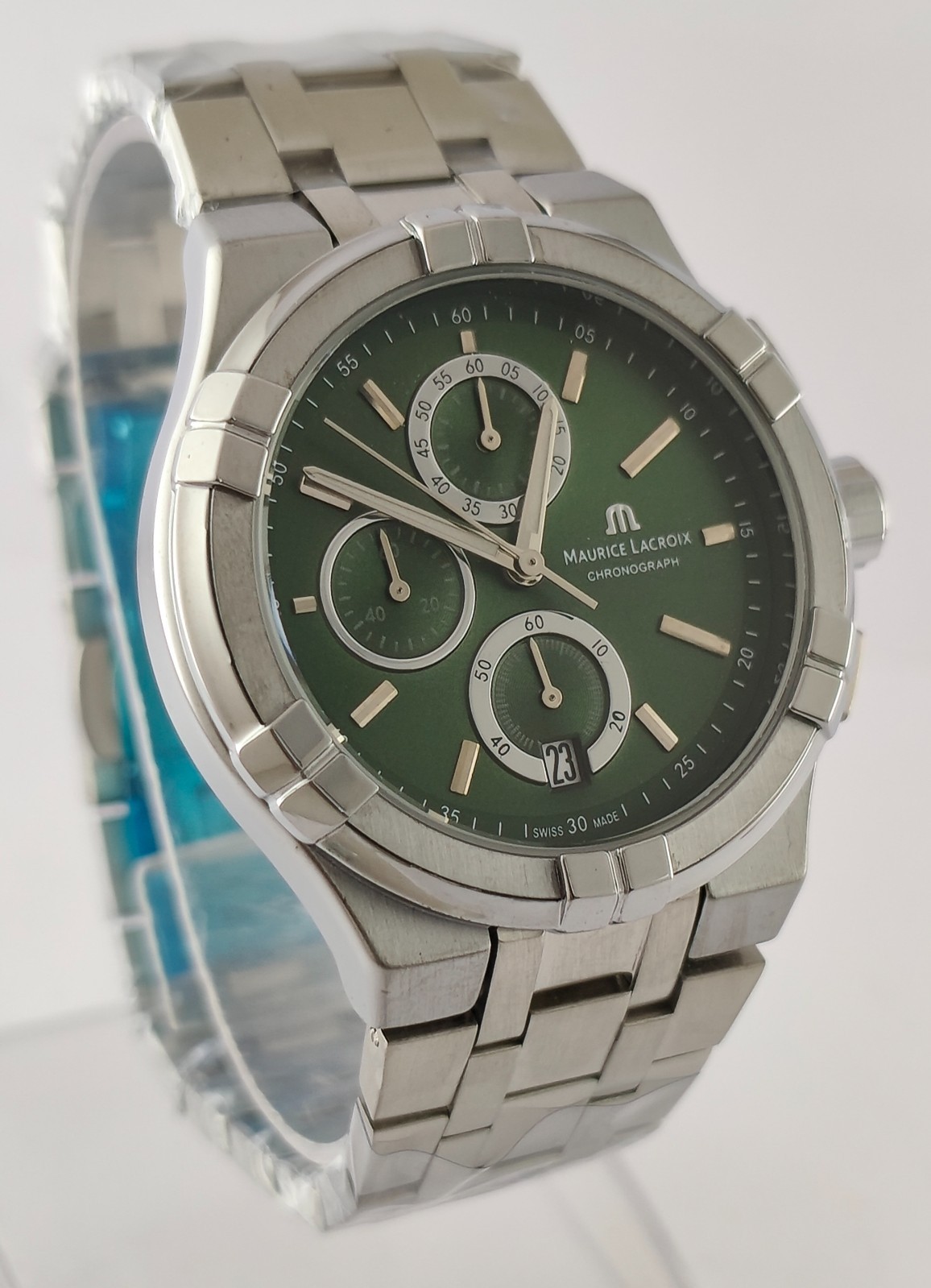 Maurice Lacroix Chronograph Green Dial “Date” Men Wristwatch “Stay Stylish”
