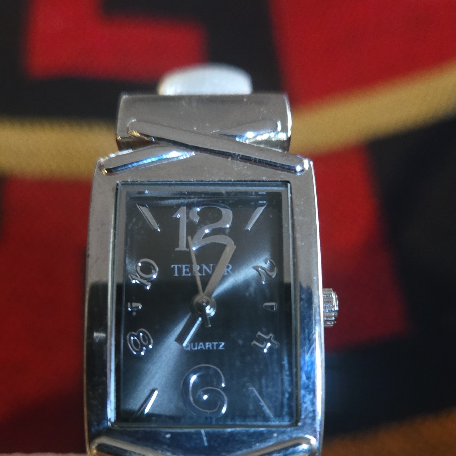 TERNER Women’s Quartz Analog Wristwatch Rectangle Black Dial Silver SS White