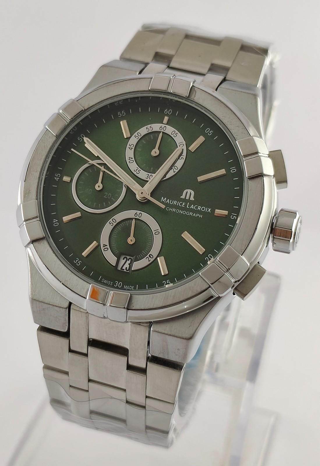 Maurice Lacroix Chronograph Green Dial “Date” Men Wristwatch “Stay Stylish”