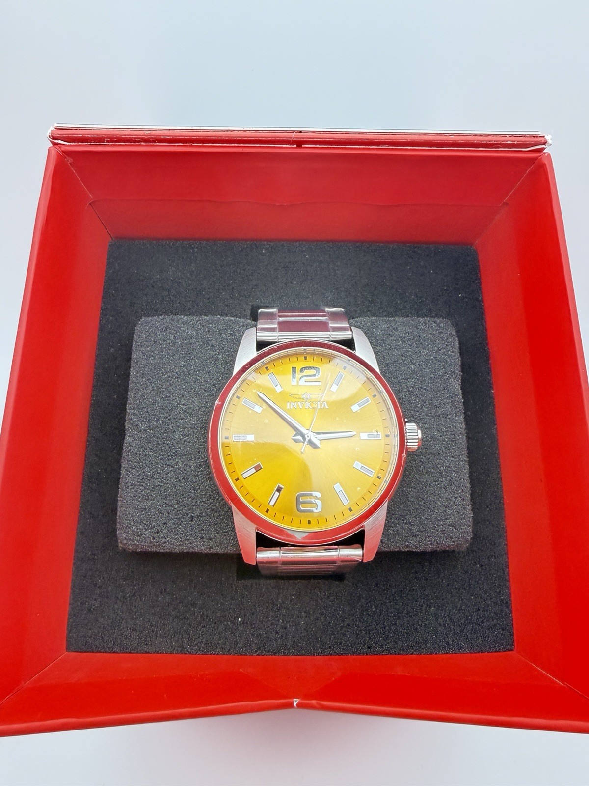 48493 Invicta