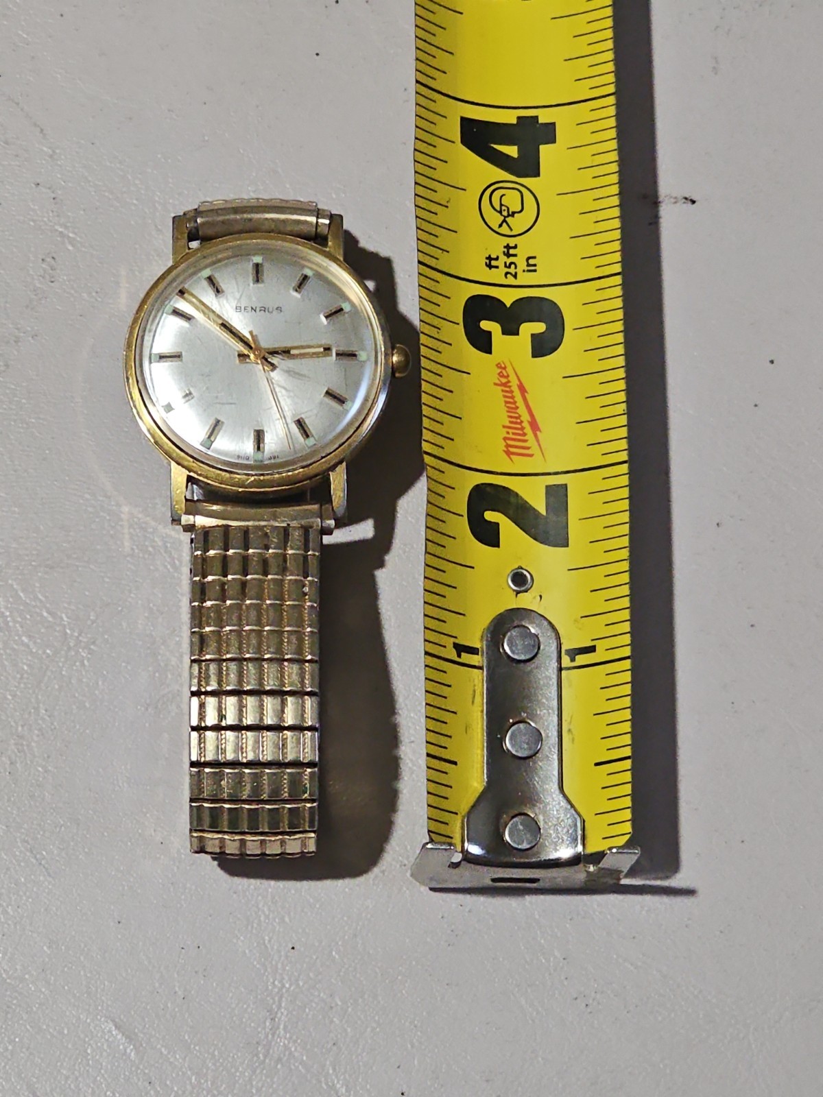 Vintage Benrus WR Swiss Mens Watch 9110391 Gold Filled Band Runs Good Time