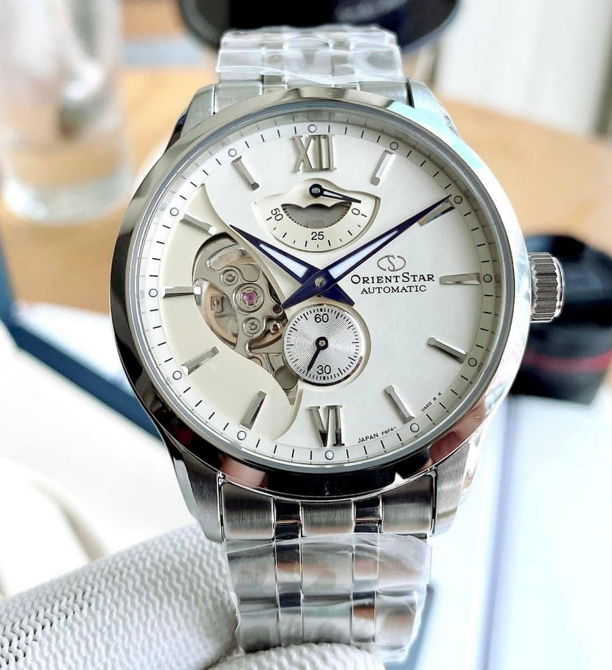 Orient Star Automatic Silver Dial Men’s Watch Power Reserve RK-AV0B01S
