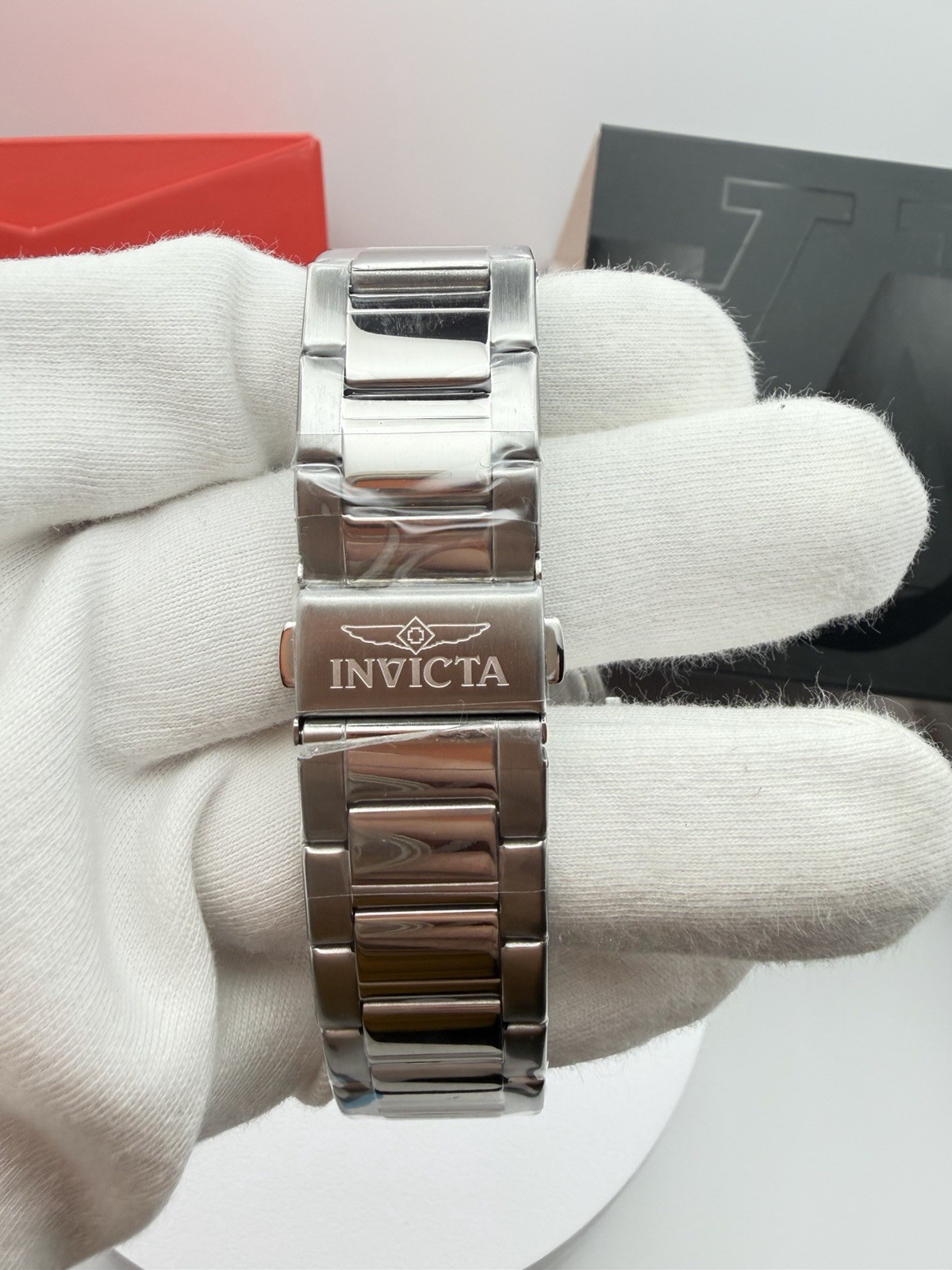 48493 Invicta