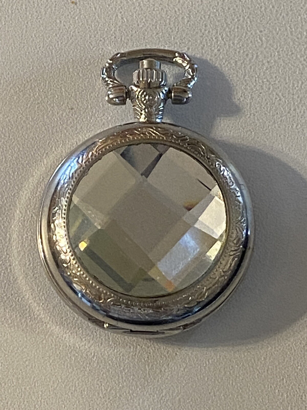 SILVER FACETED CLEAR THICK CRYSTAL QUARTZ POCKET WATCH CASE, UNTESTED