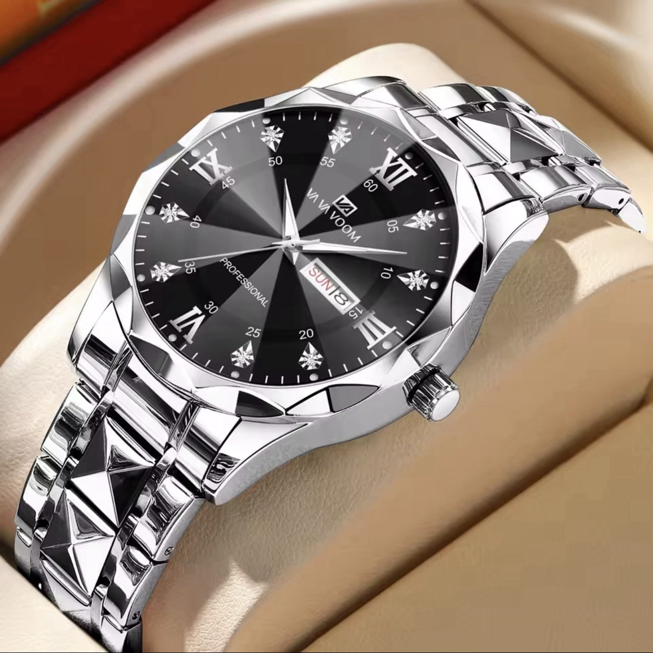 WWOOR Professional Men’s Quartz Dress Watch Day/Date Black Dial Silver Bracelet
