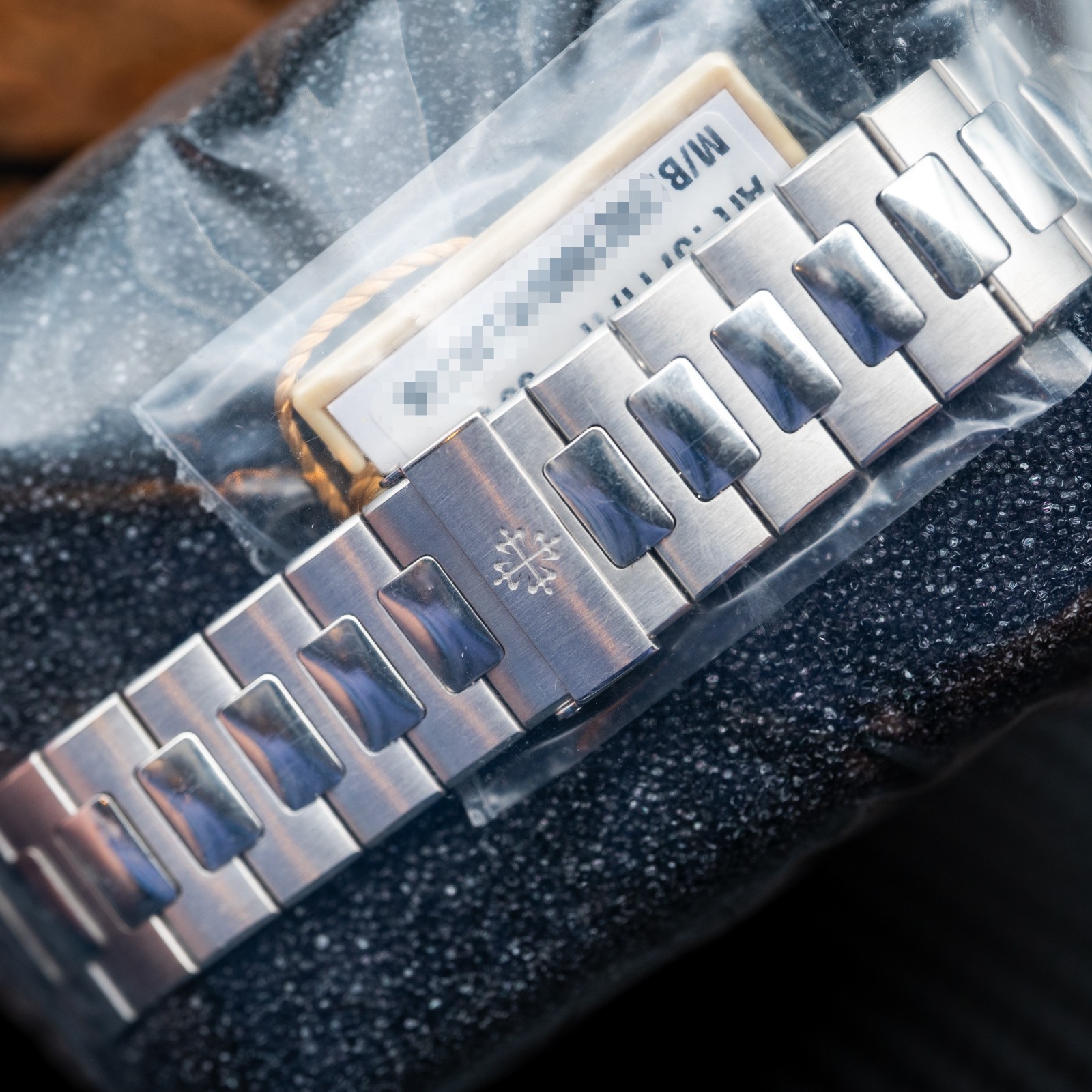 FACTORY SEALED 2017 Patek Philippe Nautilus 5711/1P-001 “40th Anniversary”