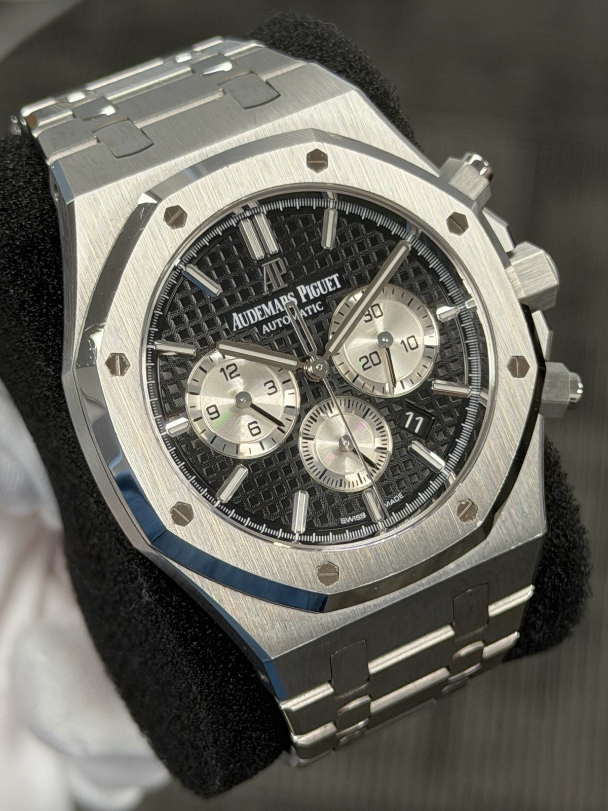 2019 Audemars Piguet Royal Oak Men’s Black Watch – 26331ST Box Papers