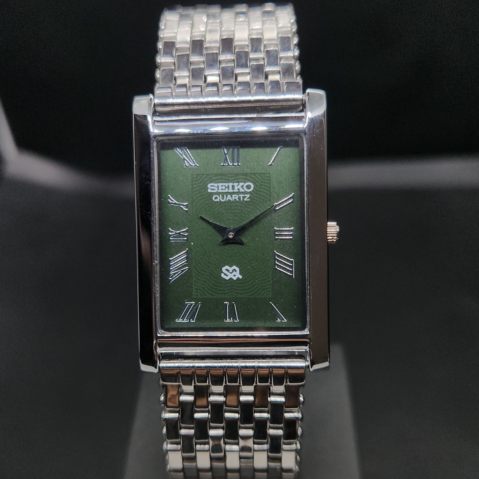 Vintage Seiko Slim Quartz Rectangle Green Dial 26MM Japanese Men’s Watch A49