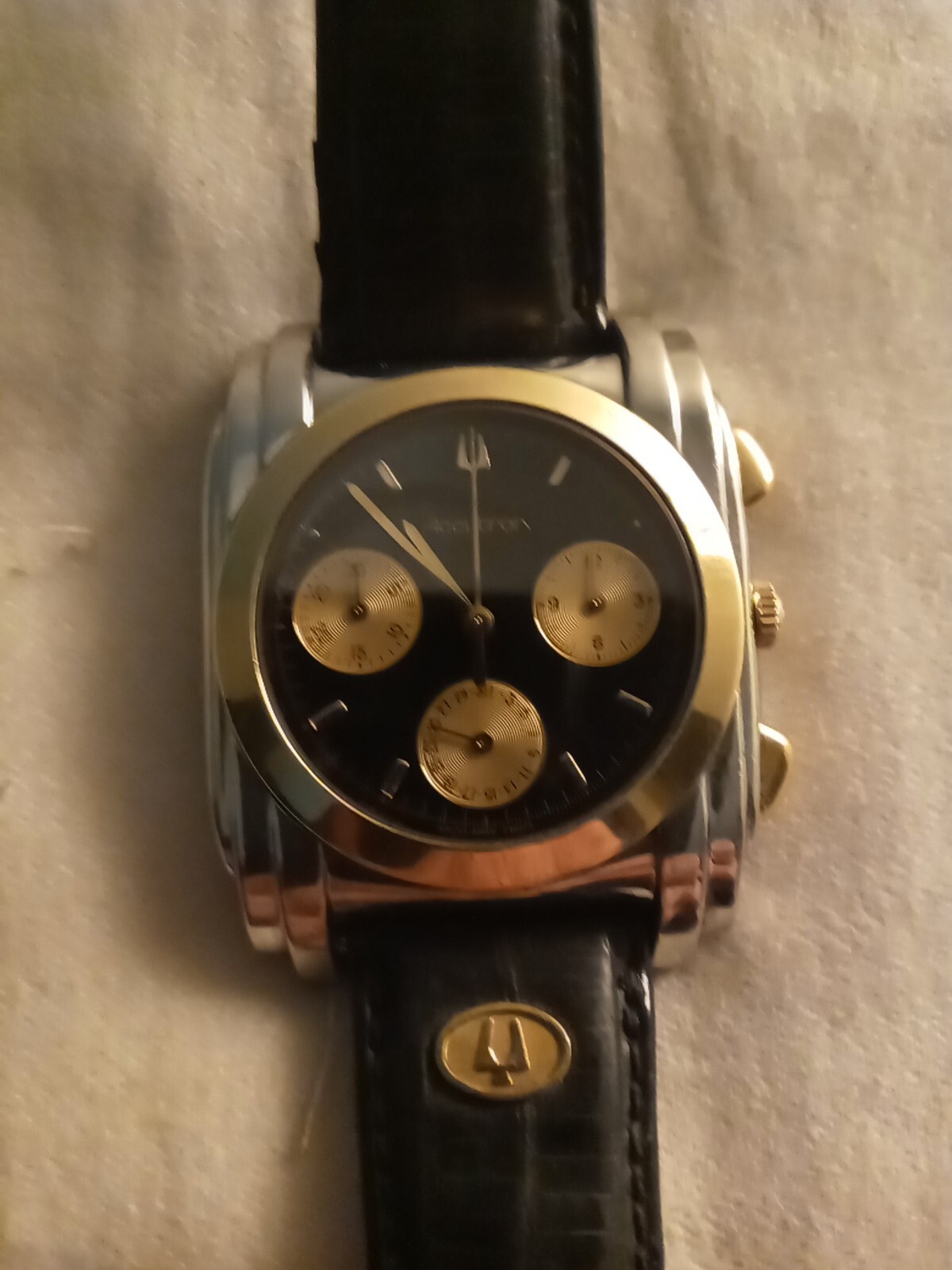 Acutron Impire State Building Watch