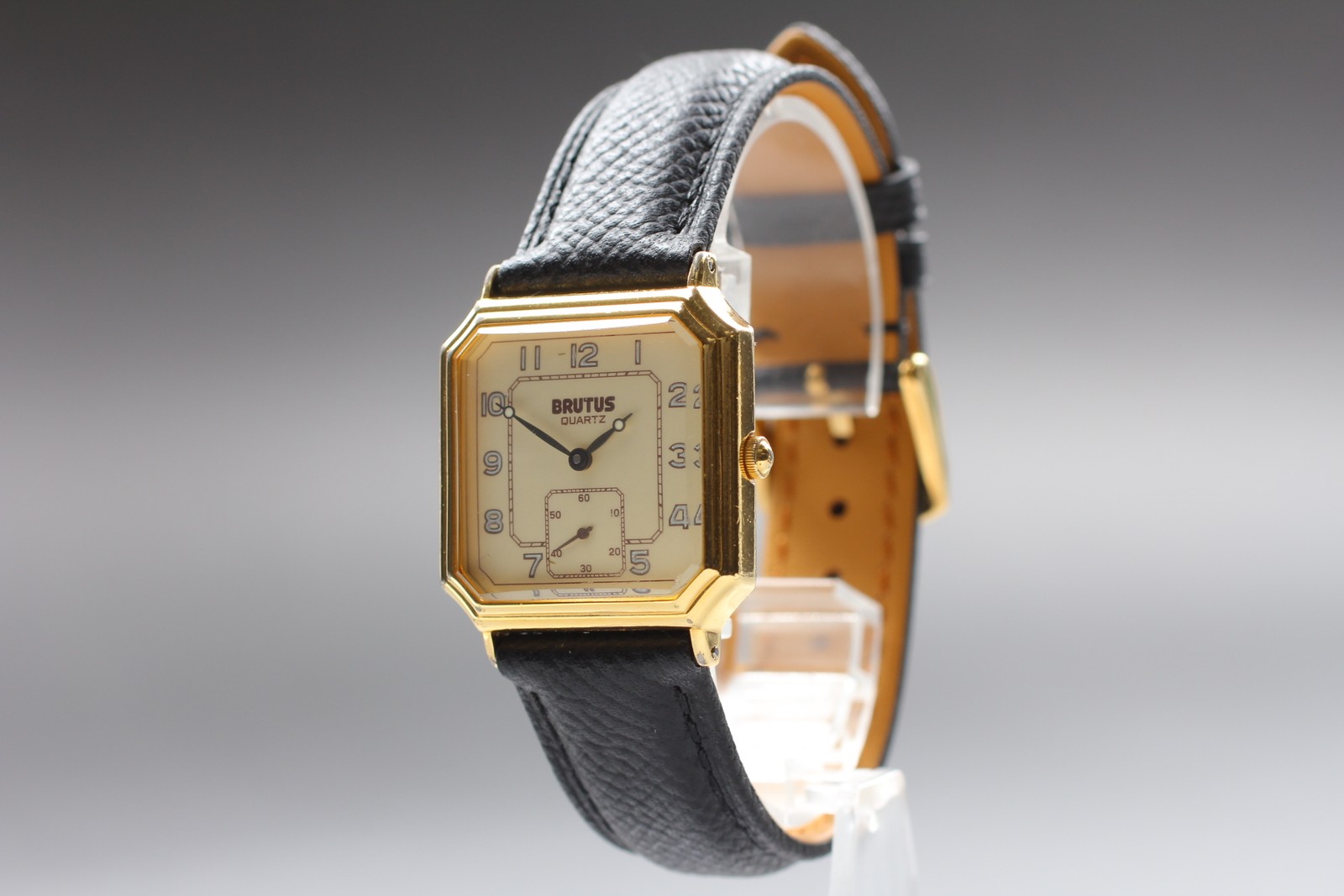 [Exc+5] Citizen Vega Brutus 2048-395832 QZ White Dial Ladies watches From JAPAN