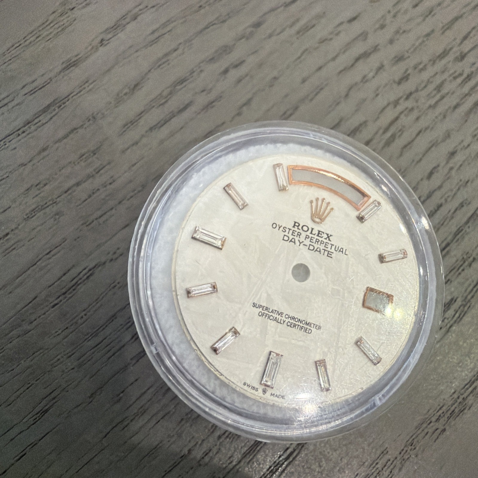 Rolex Daydate Day-date President Dial White Rose Presidential 41mm 218235