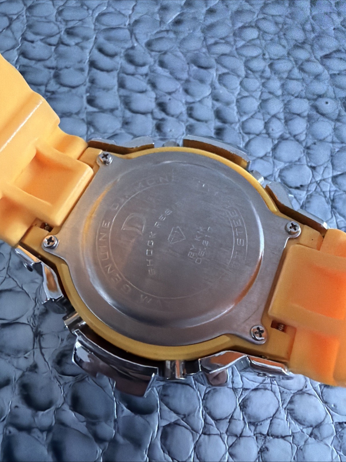 King Master Unisex Silver Case Yellow Rubber Strap Watch