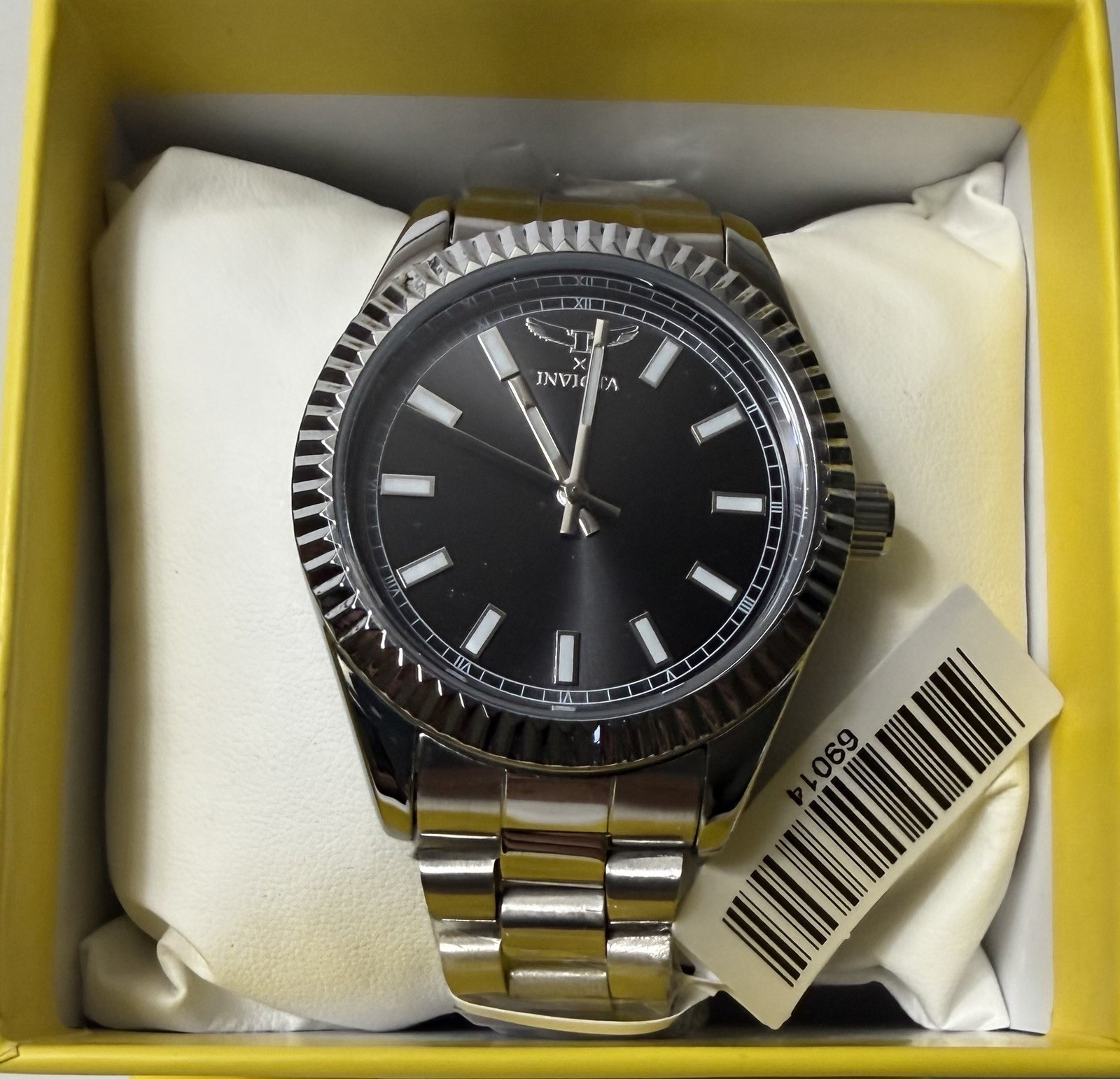 Invicta 69014 Men’s Silver Tone Black Dial Quartz Watch New Box