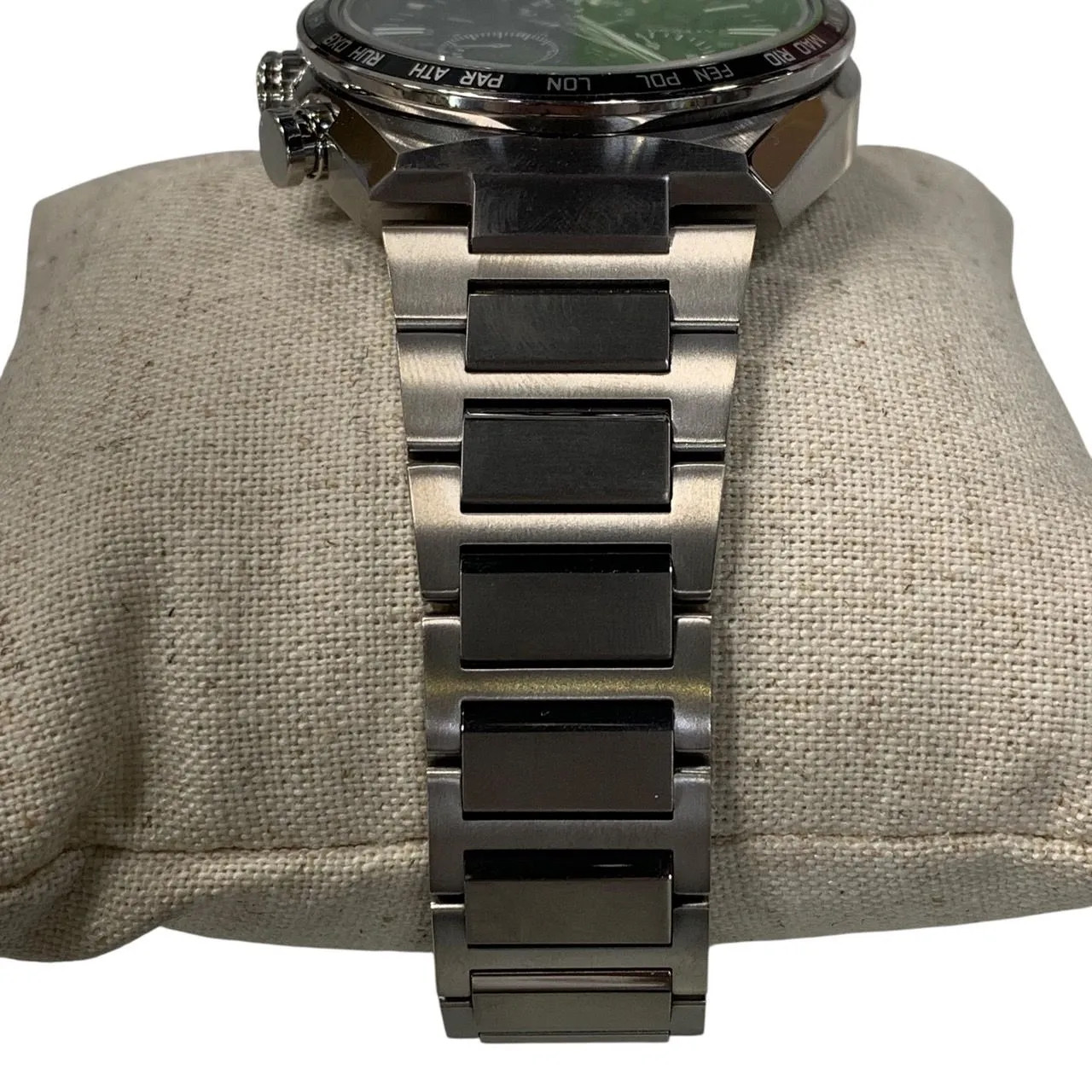 ♪2825 CITIZEN Men’s Attesa Act Line Eco-Drive Radio-Controlled Chronograph
