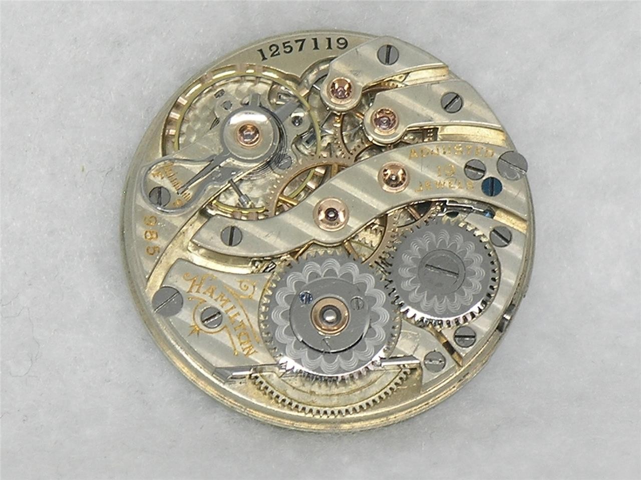 VERY RARE 19 JEWEL LADY HAMILTON 0 SIZE GRADE 985 WATCH MOVEMENT & DIAL, RUNS!
