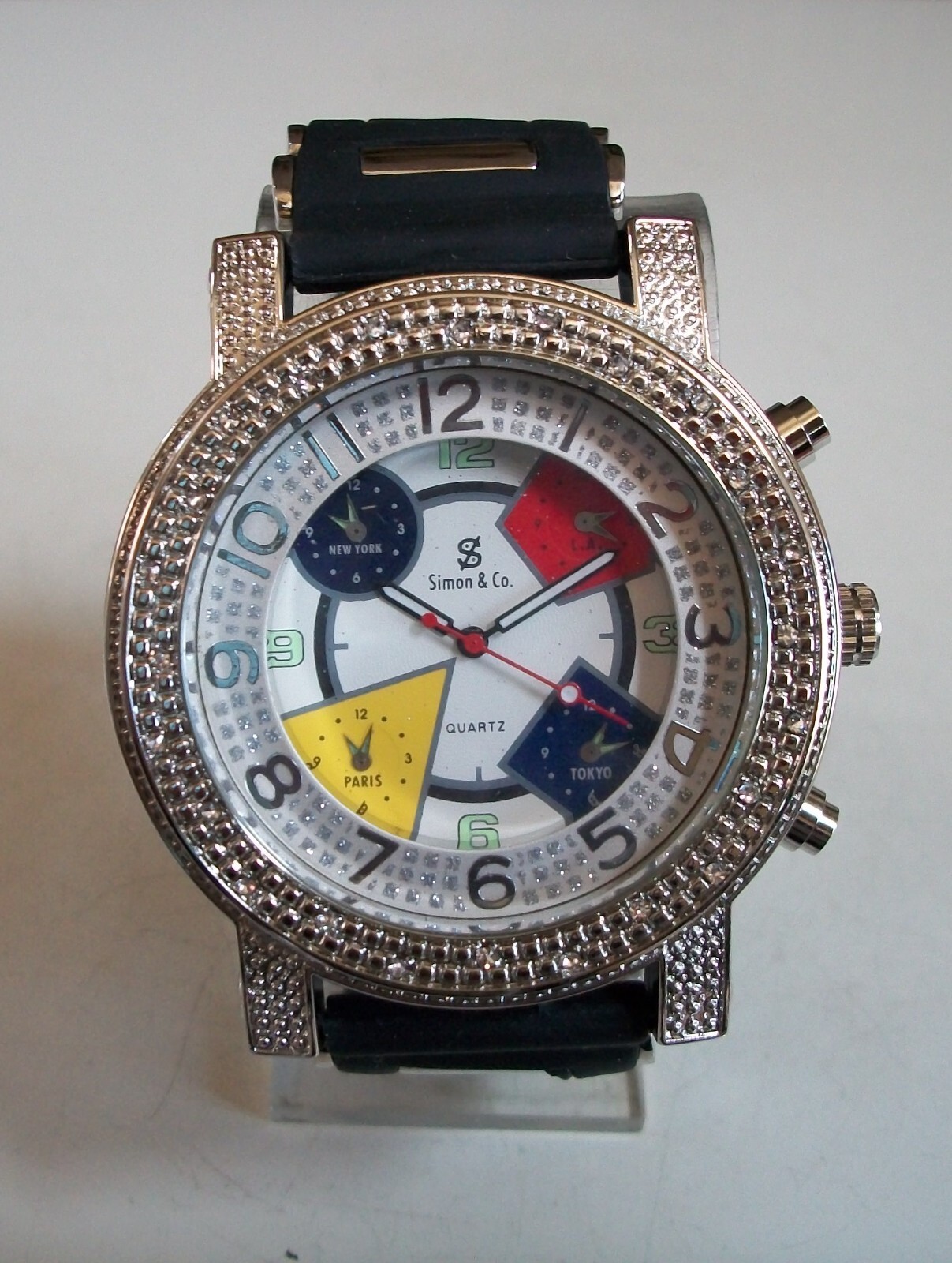 Men’s Silver Finish Black & Silver Rubber Band Fashion Casual Hip Hop Watch