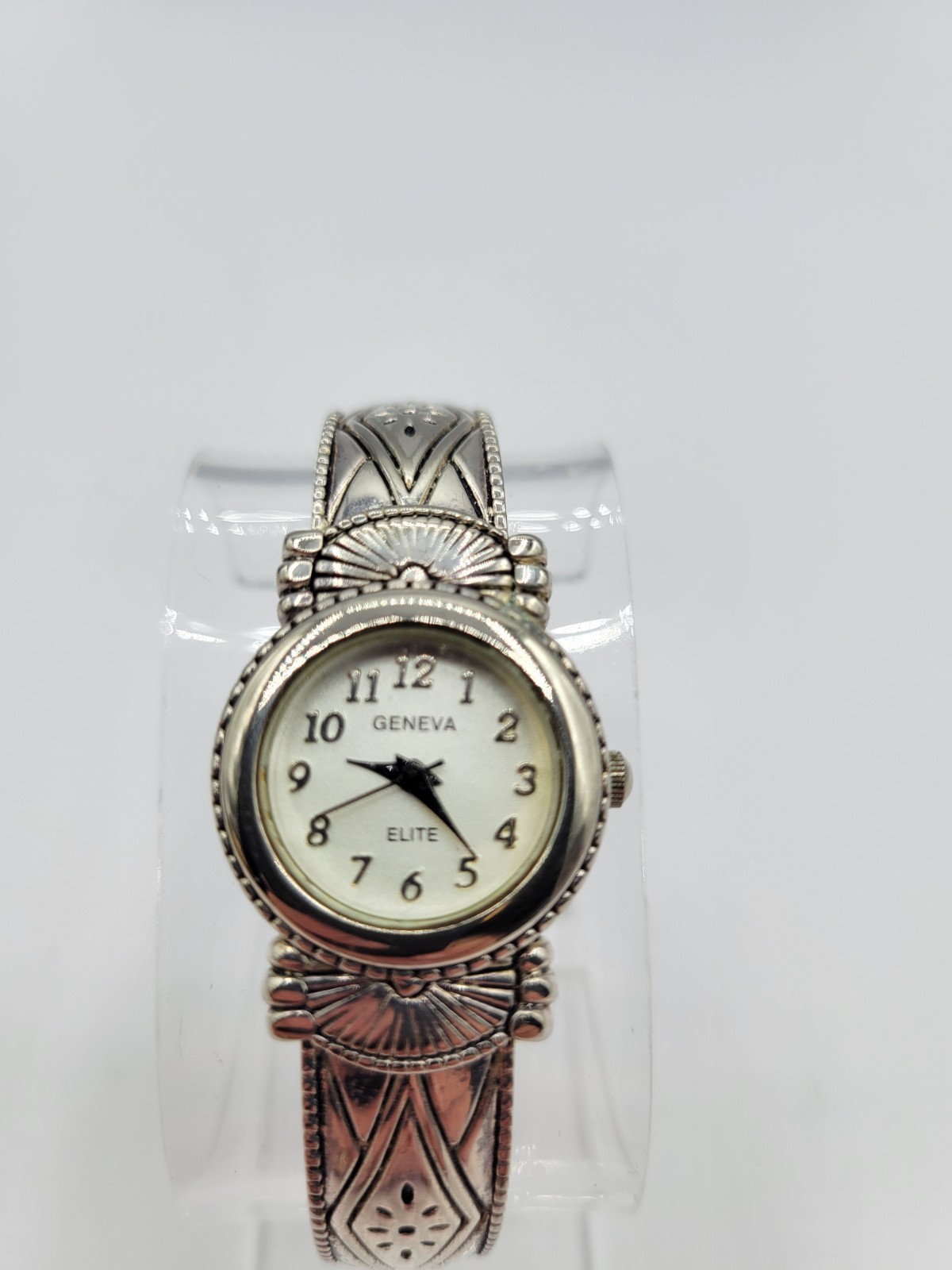 Geneva Elite #1213 Silver Tone Women’s Cuff Watch, new battery