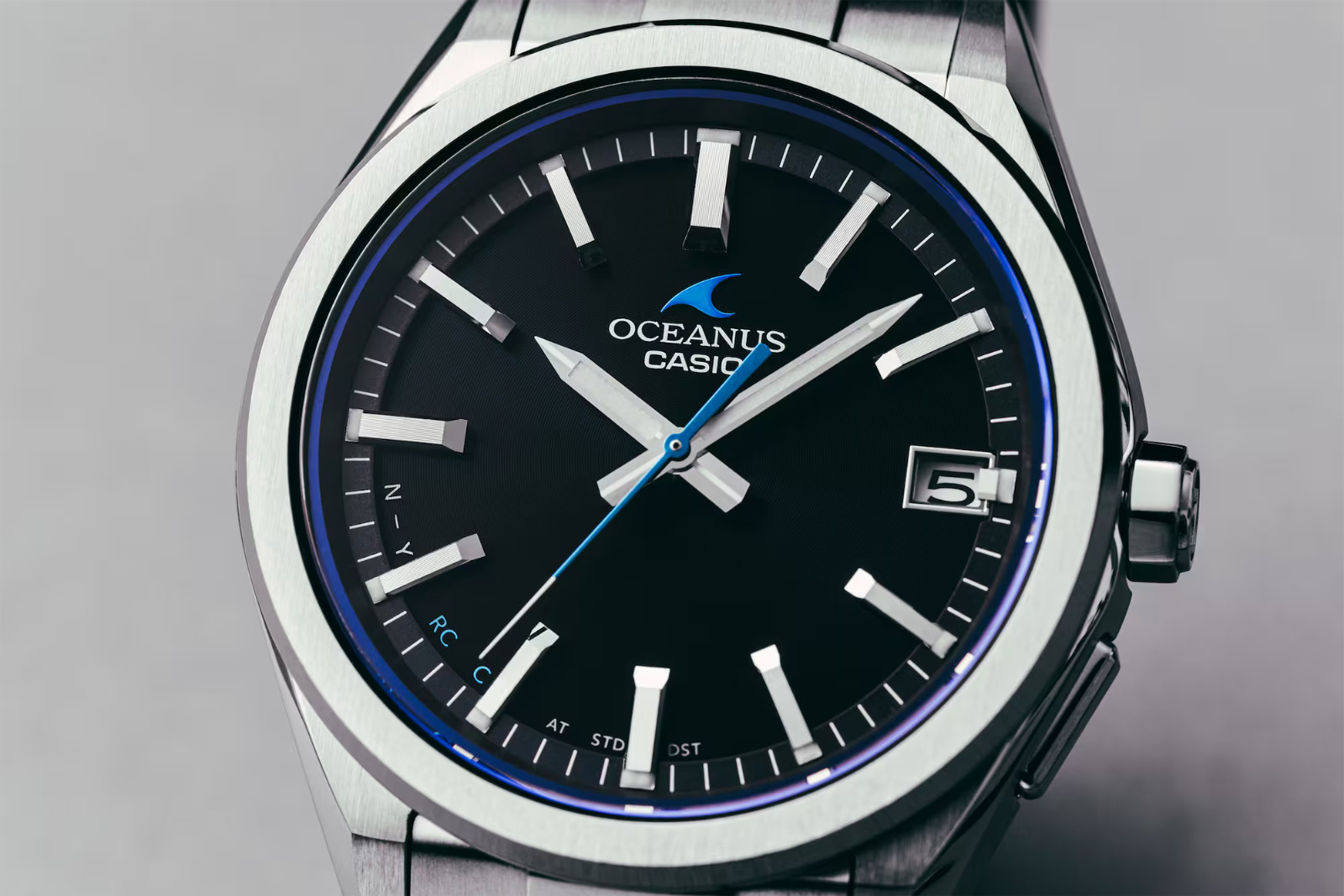 CASIO OCW-T200S-1AJF OCEANUS CLASSIC LINE Bluetooth Solar Radio Men’s Watch New